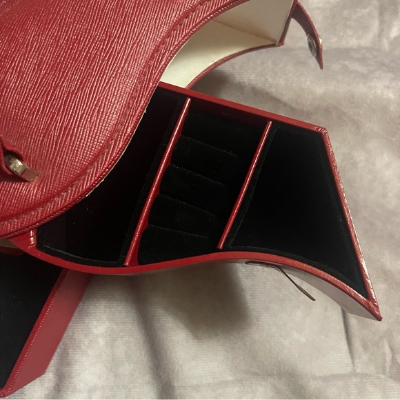 Red Hexagon Jewelry Box - Folding Origami Style - Medium SZ - Picture 6 of 10